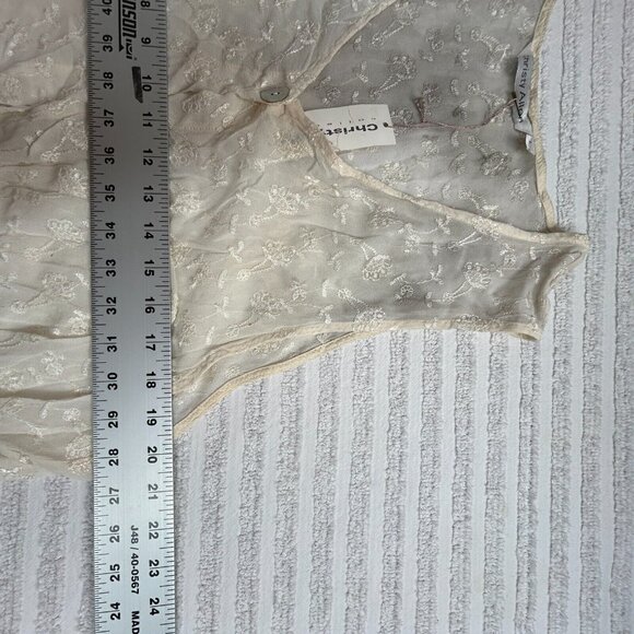 Christy Allen Womens Top Large Ivory Blouse Sleeveless Embroidered Floral NWT - Picture 7 of 10